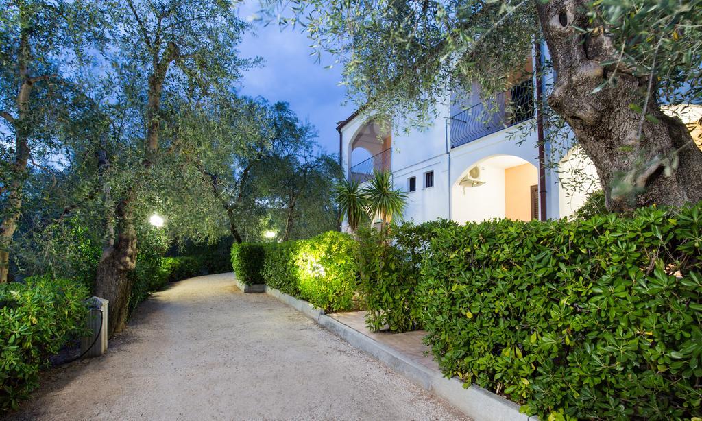 Residence Valleverde Βιέστε Εξωτερικό φωτογραφία