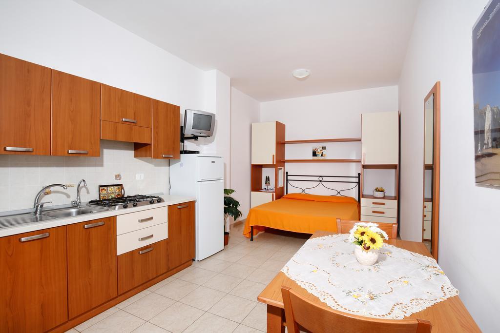 Residence Valleverde Βιέστε Δωμάτιο φωτογραφία