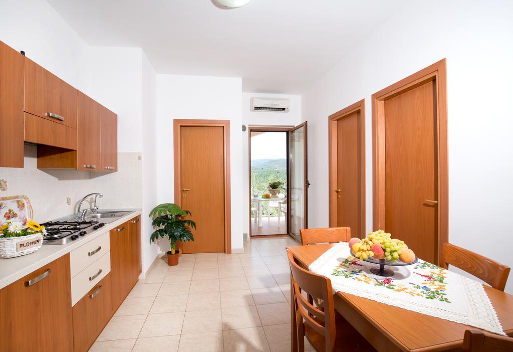 Residence Valleverde Βιέστε Δωμάτιο φωτογραφία